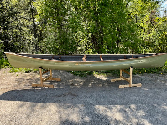 Rhéaume Muskoka Canoe - Kevlar - Wood Trim - Innegra Basalt Interior - Matcha Colour