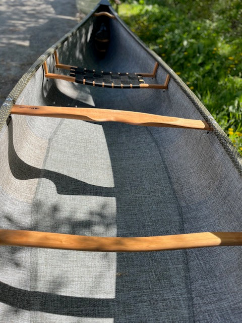 Rhéaume Prospecteur 15' Canoe - Carbon Exterior - Composite Trim - Innegra Basalt Interior - Clear Colour