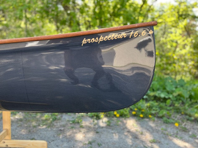 Rhéaume Prospecteur 16'6 Canoe - Carbon Exterior - Wood Trim - Innegra Basalt Interior - Clear Colour
