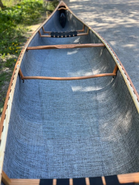Rhéaume Prospecteur 16'6 Canoe - Carbon Exterior - Wood Trim - Innegra Basalt Interior - Clear Colour