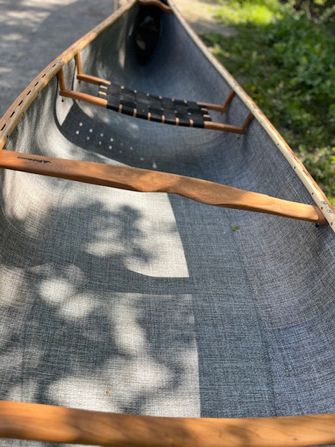 Rhéaume Prospecteur 15' Canoe - Carbon Exterior - Wood Trim - Innegra Basalt Interior - Clear Colour