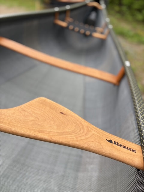 Rhéaume Prospecteur 16'6 Canoe - Carbon Exterior - Composite Gunwales - Innegra Basalt Interior - Clear Colour