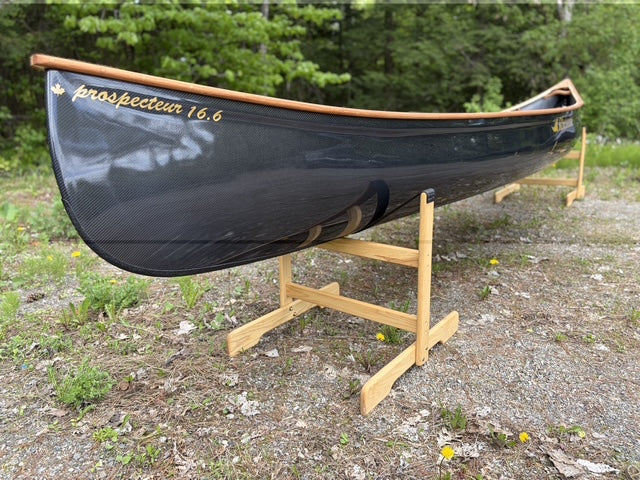 Rhéaume Prospecteur 16'6 Canoe - Kevlar Exterior - Cherry Wood Gunwales - Innegra Basalt Interior - Blue and White Two-Tone