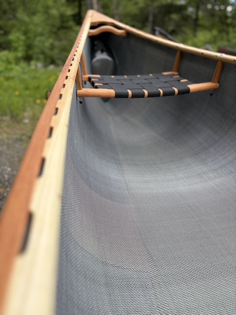 Rhéaume Prospecteur 16'6 Canoe - Carbon Exterior - Cherry Wood Gunwales - Innegra Basalt Interior - Clear Colour