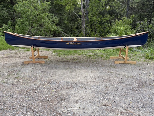 Rhéaume Prospecteur 16'6 Canoe - Kevlar Exterior - Cherry Wood Gunwales - Innegra Basalt Interior - Blue and White Two-Tone